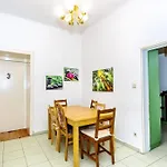 Family Rooms - 7 Minutes To Schoenbrunn Palace